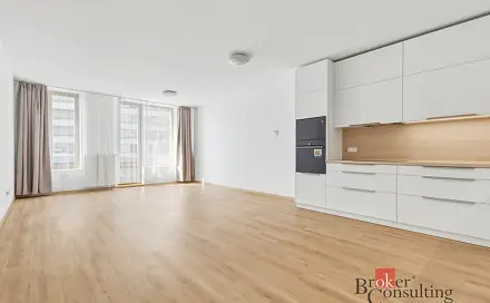 Pronájem bytu 3+kk 89 m², Kollárova, Hradec Králové - Pražské Předměstí