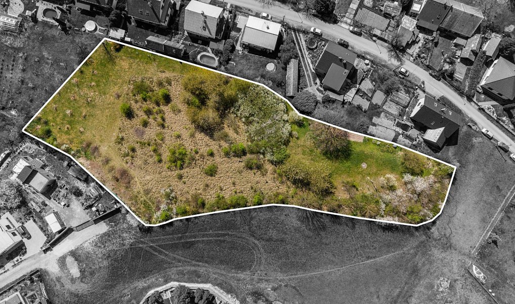 Prodej stavebního pozemku 1 700 m², Chrudim – náhled fotky 3