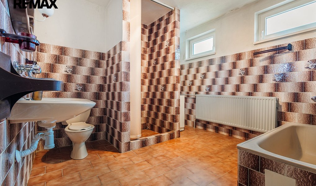 Prodej domu 200 m² s pozemkem 233 m², Němčice nad Hanou – náhled fotky 12