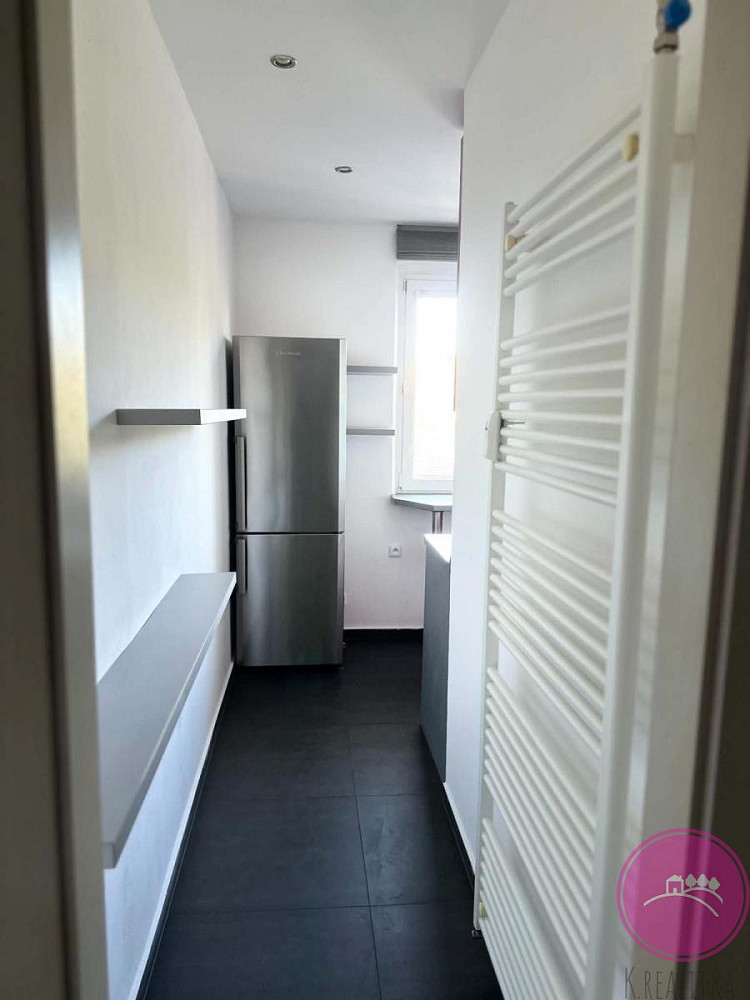 Pronájem bytu 2+1 53 m² – fotografie 4