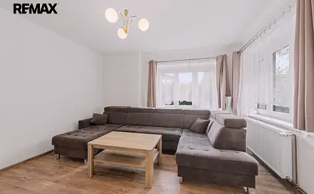 Pronájem bytu 2+1 66 m², Nemocniční, Aš, okres Cheb
