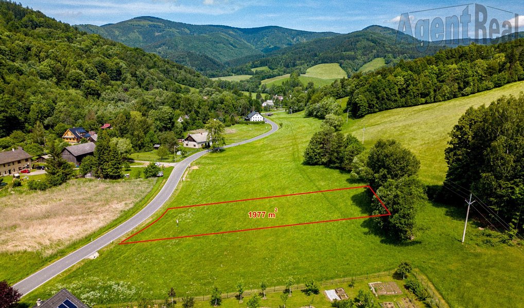 Prodej stavebního pozemku 1 977 m², Vernířovice – náhled fotky 2