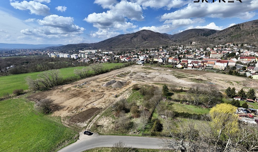 Prodej stavebního pozemku 826 m², Krupka – náhled fotky 8