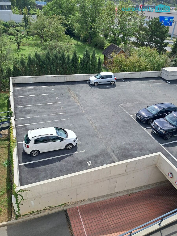Pronájem, garážové místo, Na Dražkách, Beroun – fotografie 2