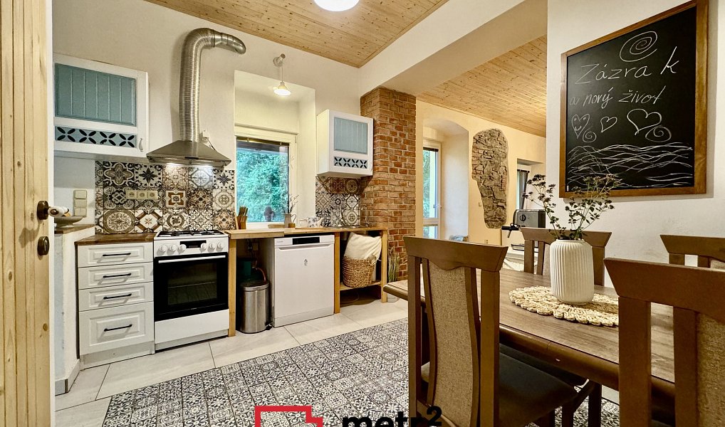 Prodej chaty/chalupy 400 m² s pozemkem 3 894 m², Bouzov – náhled fotky 11