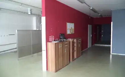 Pronájem obchodních prostor 175 m², Krmelínská, Ostrava - Hrabová