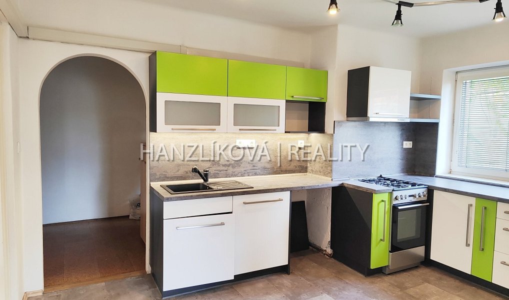 Pronájem bytu 3+1 78 m², České Budějovice – náhled fotky 2