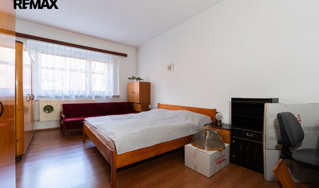 Prodej domu 207 m² s pozemkem 354 m², Spořice – náhled fotky 14