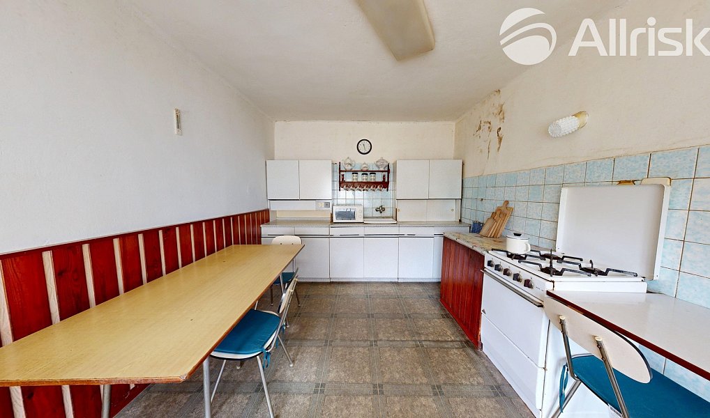 Prodej domu 120 m² s pozemkem 2 351 m², Hlavnice – náhled fotky 2
