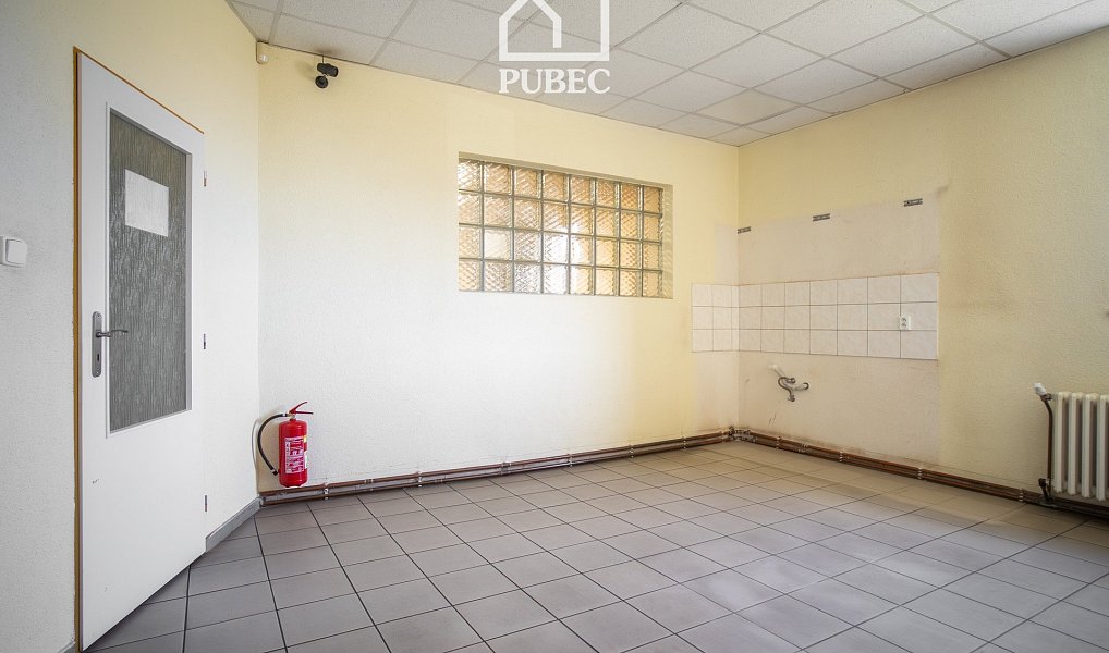Prodej výrobních prostor 1 327 m², Neuměř – náhled fotky 25