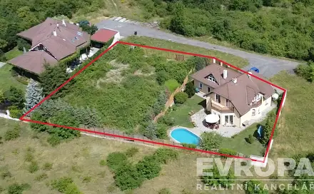 Prodej domu 231 m² s pozemkem 1 600 m², Statenice, okres Praha-západ
