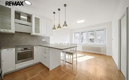 Pronájem bytu 3+kk 47 m²