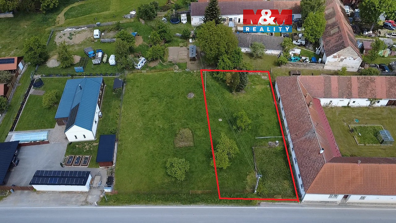Prodej stavebního pozemku 886 m²