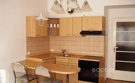 Pronájem bytu 1+1 48 m², Košická, Praha 10 - Vršovice