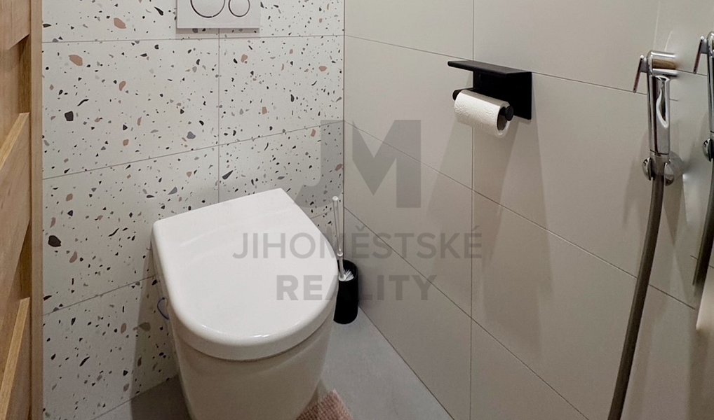 Prodej bytu 2+kk 50 m², Praha – náhled fotky 4