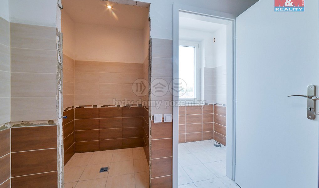 Prodej výrobních prostor 11 856 m², Cheb – náhled fotky 22