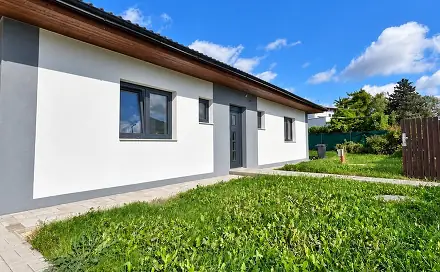 Prodej domu 107 m² s pozemkem 900 m², K Památníku, Mukařov - Žernovka, okres Praha-východ