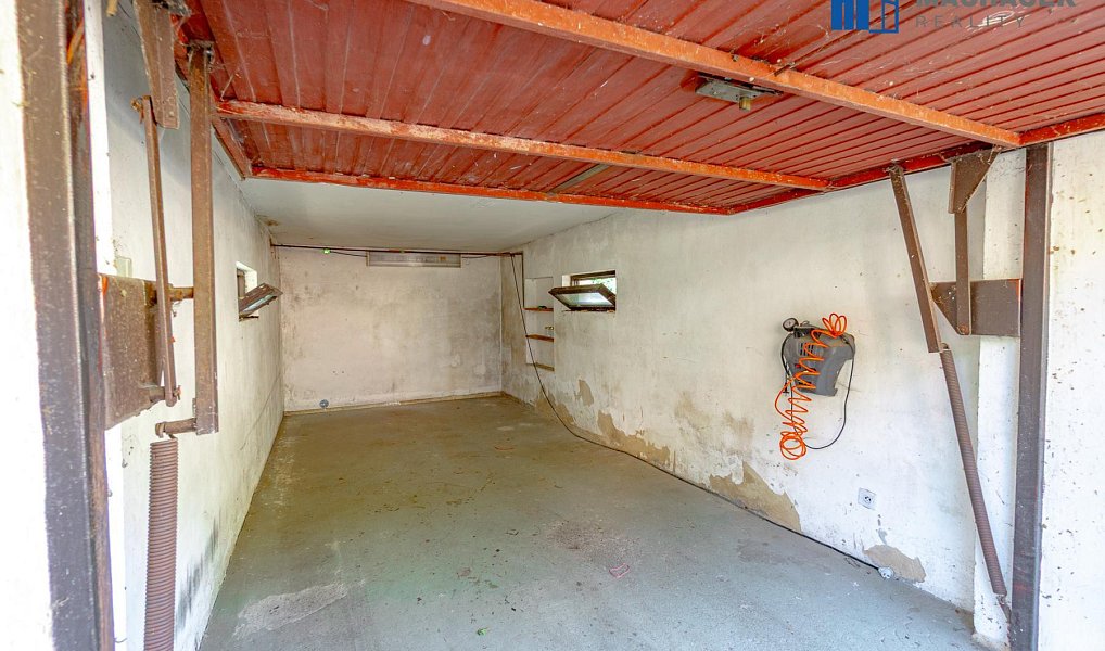 Prodej domu 120 m² s pozemkem 626 m², Trmice – náhled fotky 15