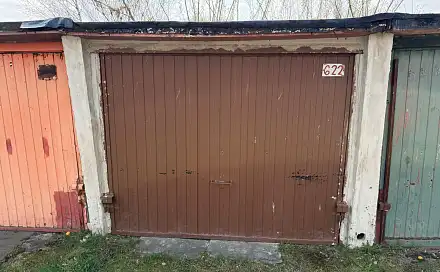 Garáž, ul. Pionýrů, Pionýrů, Most