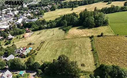 Prodej stavebního pozemku 1 962 m², Semily