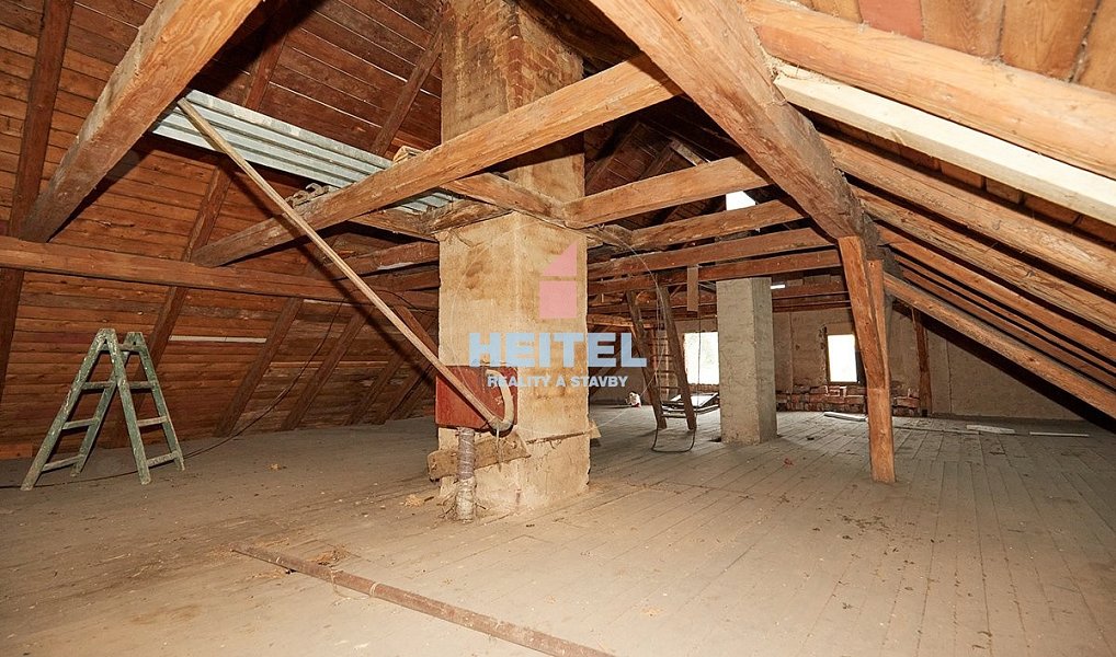 Prodej domu 300 m² s pozemkem 910 m², Hanušovice – náhled fotky 20