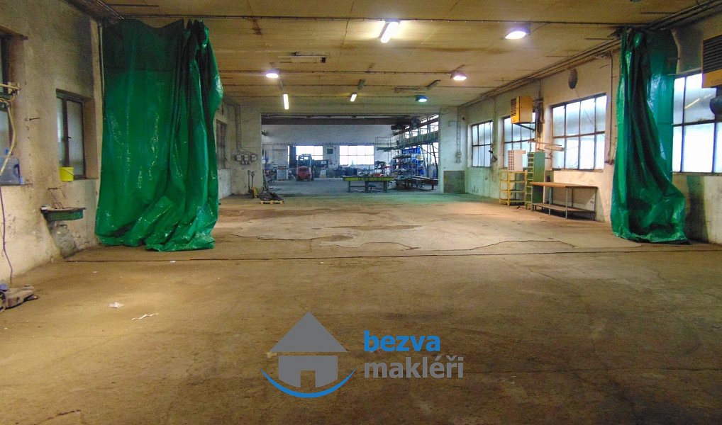 Pronájem výrobních prostor 311 m², Skuteč – náhled fotky 2