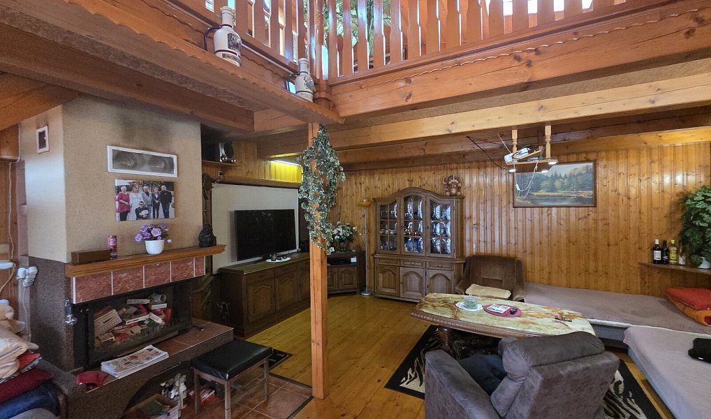 Prodej domu 200 m² s pozemkem 233 m², Pardubice – náhled fotky 3
