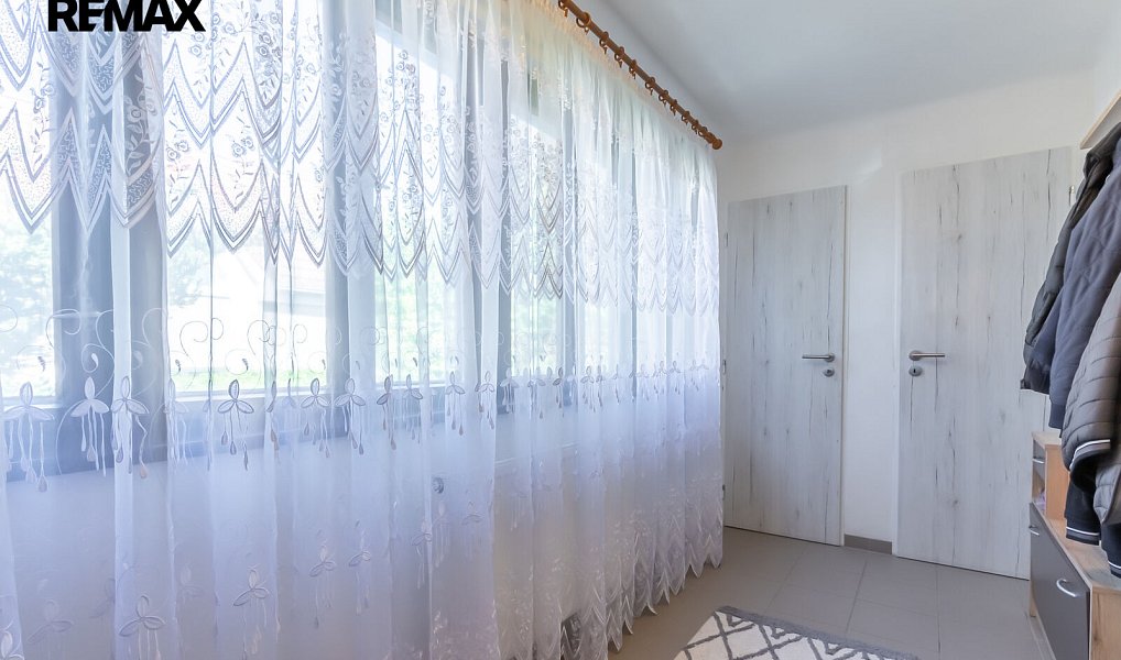 Prodej domu 181 m² s pozemkem 900 m², Praha – náhled fotky 12