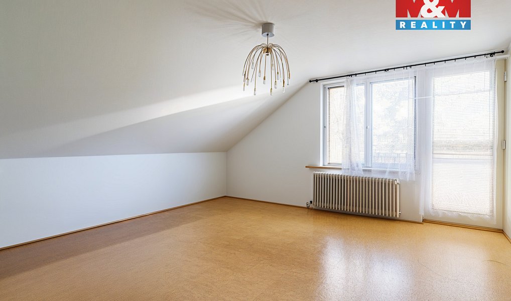 Prodej domu 220 m² s pozemkem 3 838 m², Borovany – náhled fotky 2