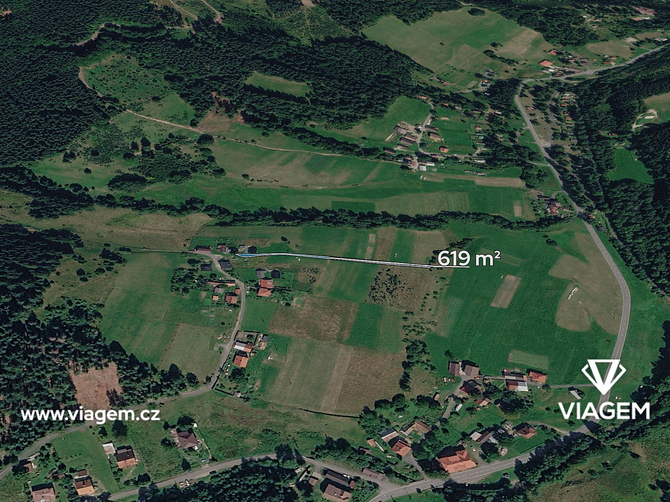 Prodej pole 77 m²