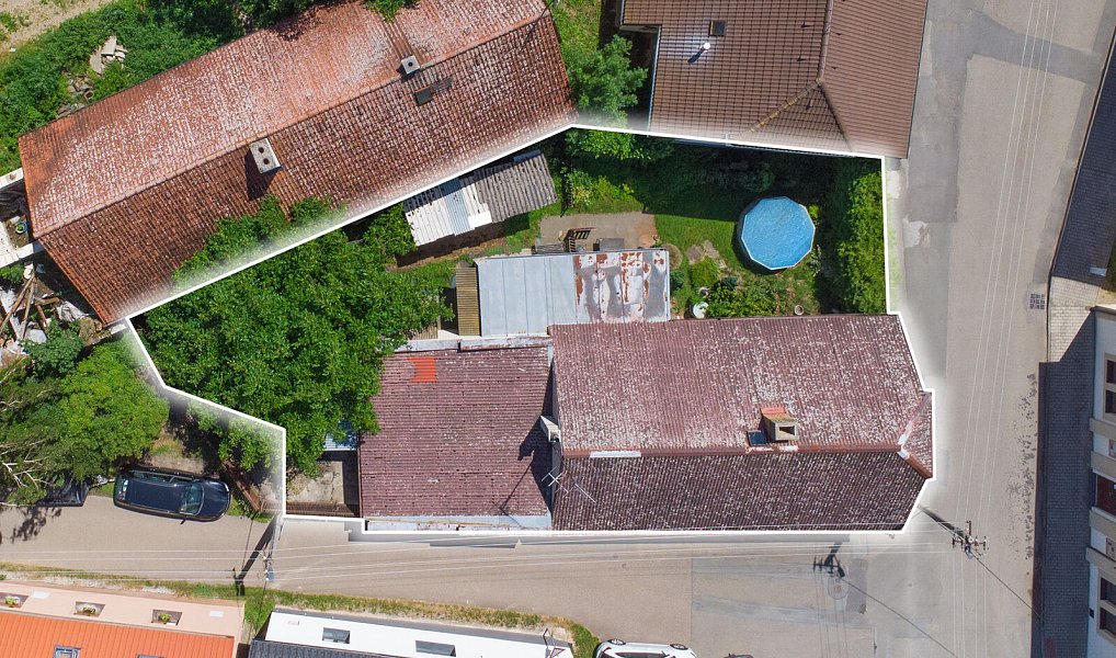 Prodej domu 186 m² s pozemkem 390 m², Břasy – náhled fotky 37