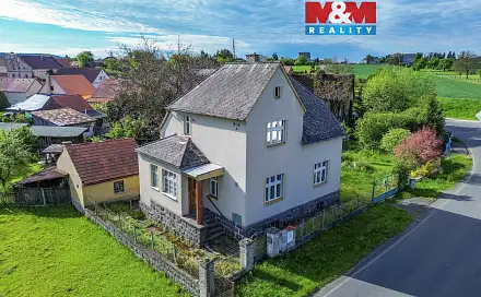 Prodej domu 171 m² s pozemkem 809 m², Blatno, okres Louny