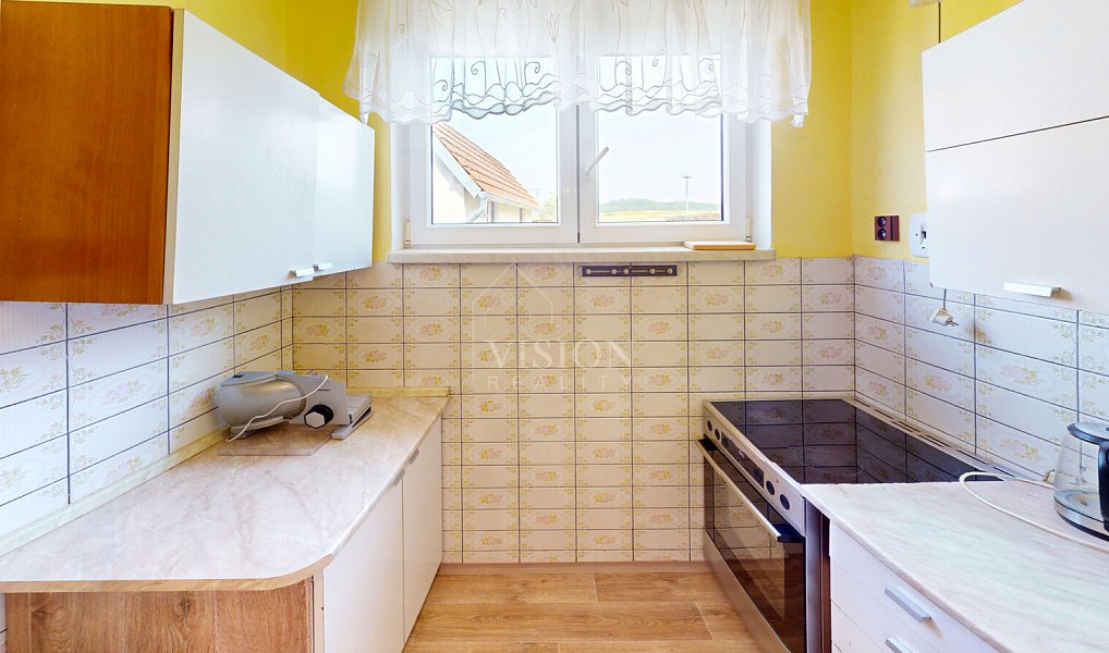 Prodej domu 200 m² s pozemkem 886 m², Kučeř – náhled fotky 5