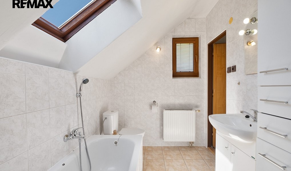 Prodej domu 92 m² s pozemkem 646 m², Kopřivnice – náhled fotky 8