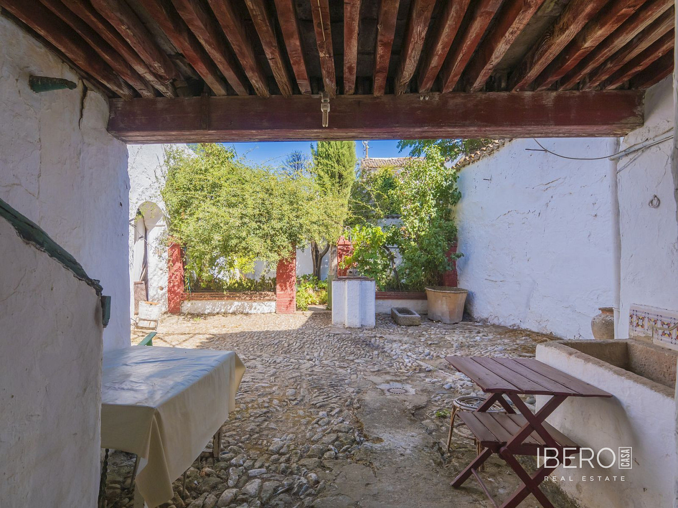 Prodej domu 840 m² s pozemkem 840 m²