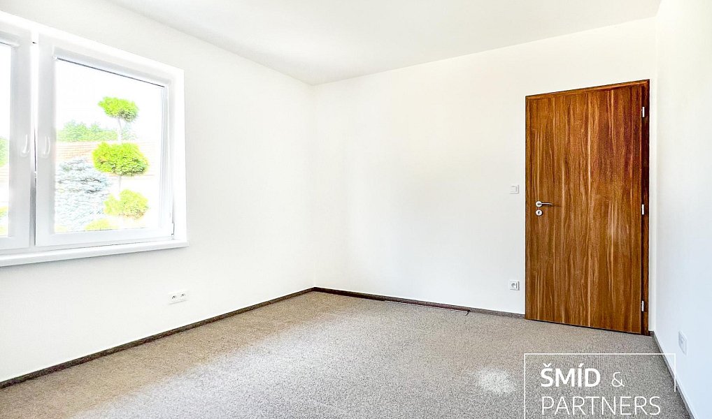 Prodej domu 115 m² s pozemkem 505 m², Žleby – náhled fotky 27