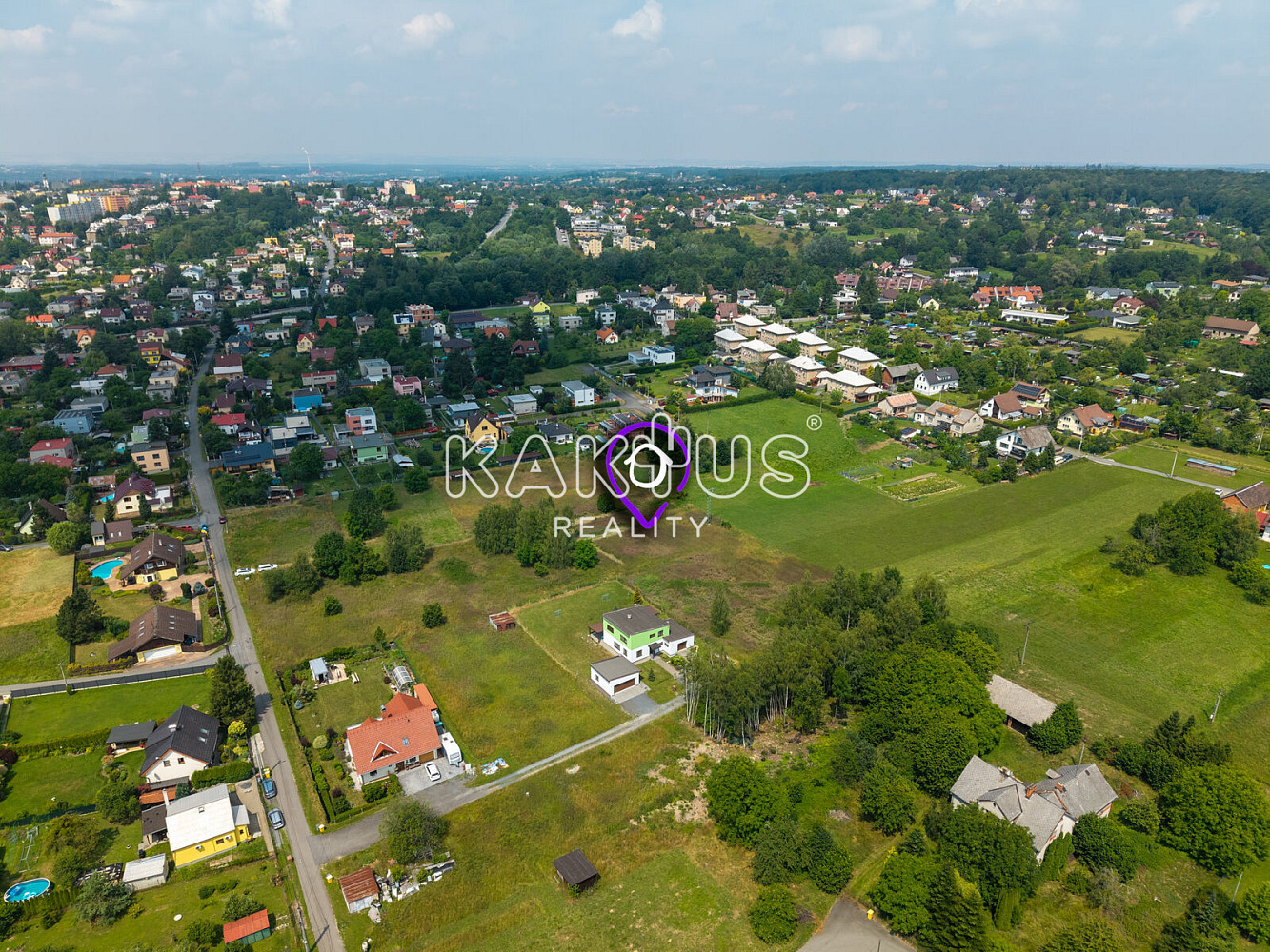 Prodej stavebního pozemku 1 250 m²