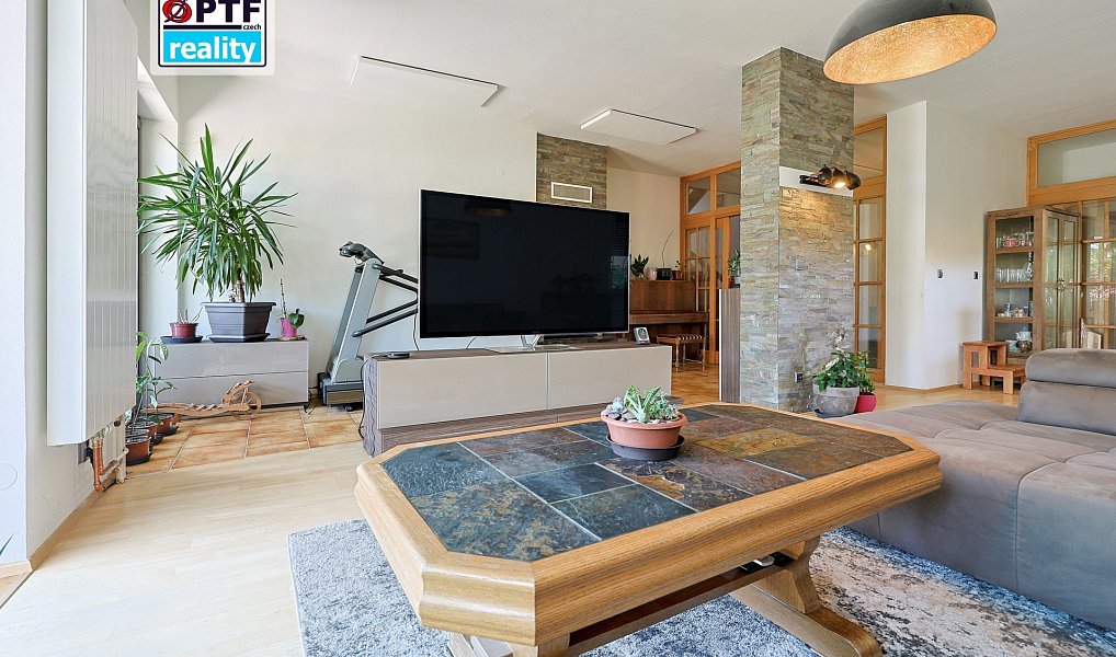 Prodej domu 353 m² s pozemkem 743 m², Plzeň – náhled fotky 14