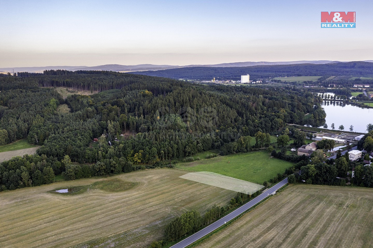 Prodej pole 3 551 m² – fotografie 4