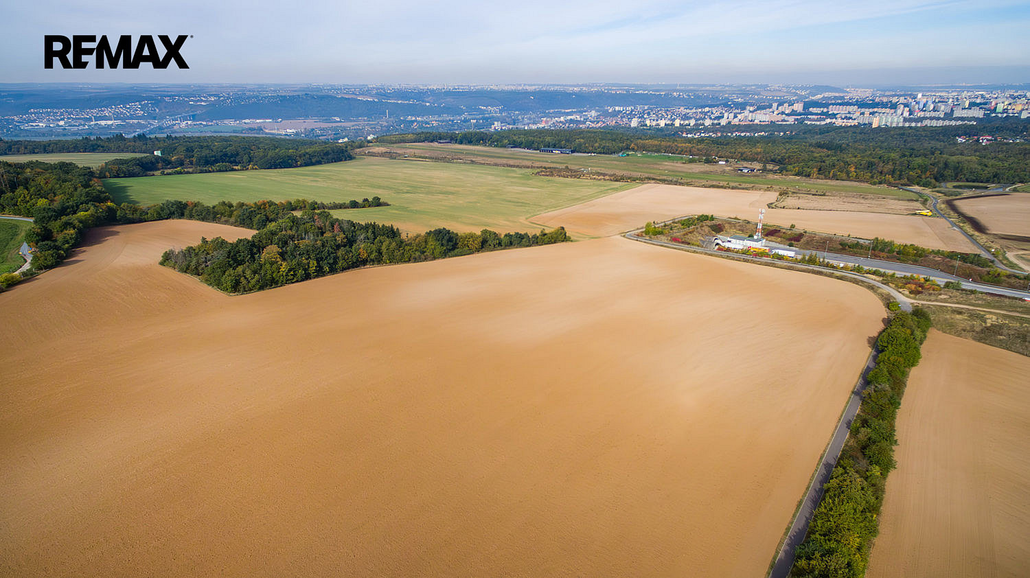 Prodej pole 5 652 m² – pohled 3