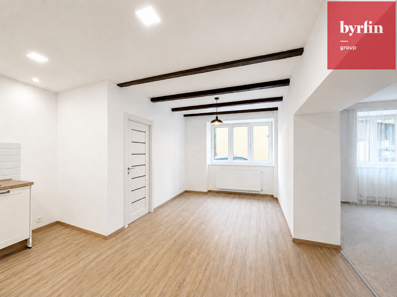 Pronájem bytu 2+1 65 m² — photo 3
