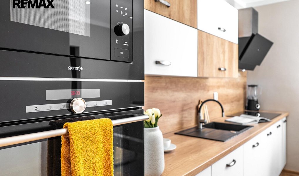 Prodej domu 200 m² s pozemkem 435 m², Kladno – náhled fotky 7