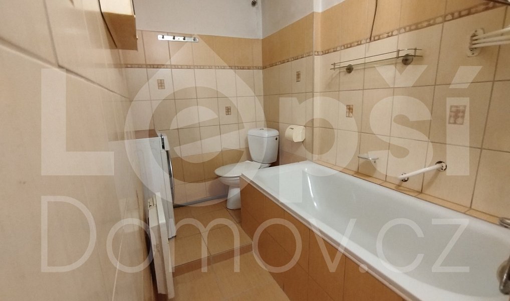 Prodej bytu 2+kk 55 m², Staré Město – náhled fotky 5