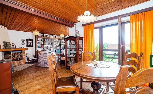 Prodej domu 205 m² s pozemkem 585 m², K Pařezu, Vyžlovka, okres Praha-východ