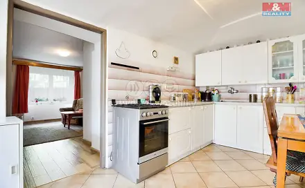 Prodej domu 180 m² s pozemkem 120 m², Uhy, okres Kladno
