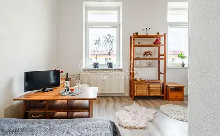 Pronájem bytu 1+kk 26 m², Husova, Přerov - Přerov I-Město