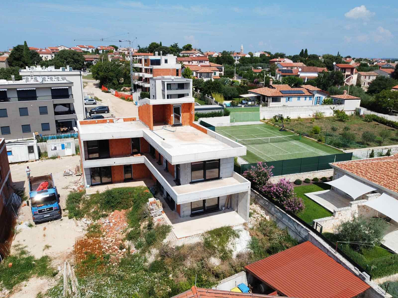 Prodej domu 291 m² s pozemkem 291 m²