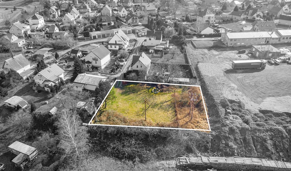 Prodej stavebního pozemku 1 329 m², Velké Březno – náhled fotky 11