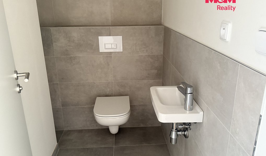 Prodej bytu 2+kk 68 m², Praha – náhled fotky 9