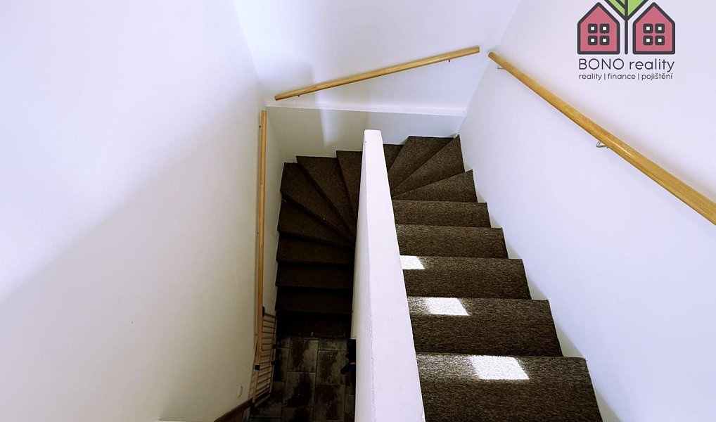 Prodej domu 159 m² s pozemkem 468 m², Žitenice – náhled fotky 18